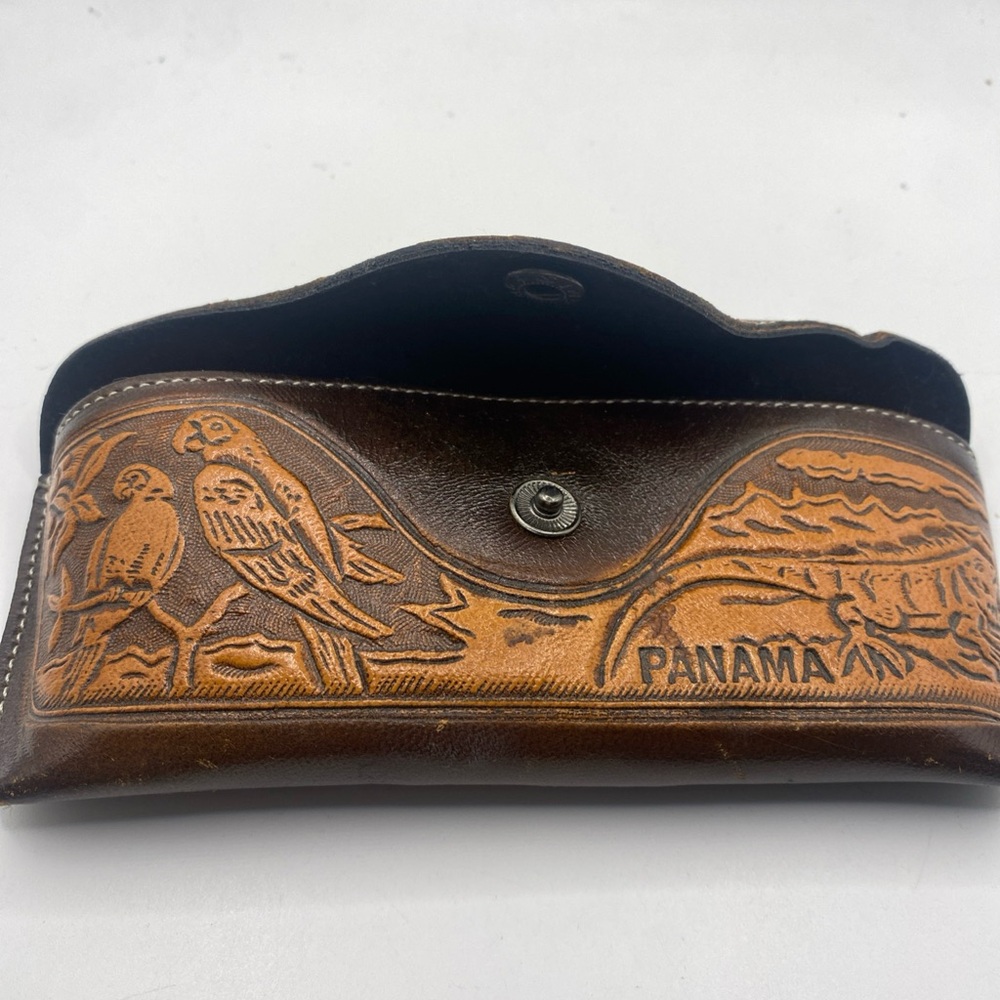 Brown Leather Panama Sunglasses Case - Picture 4 of 4